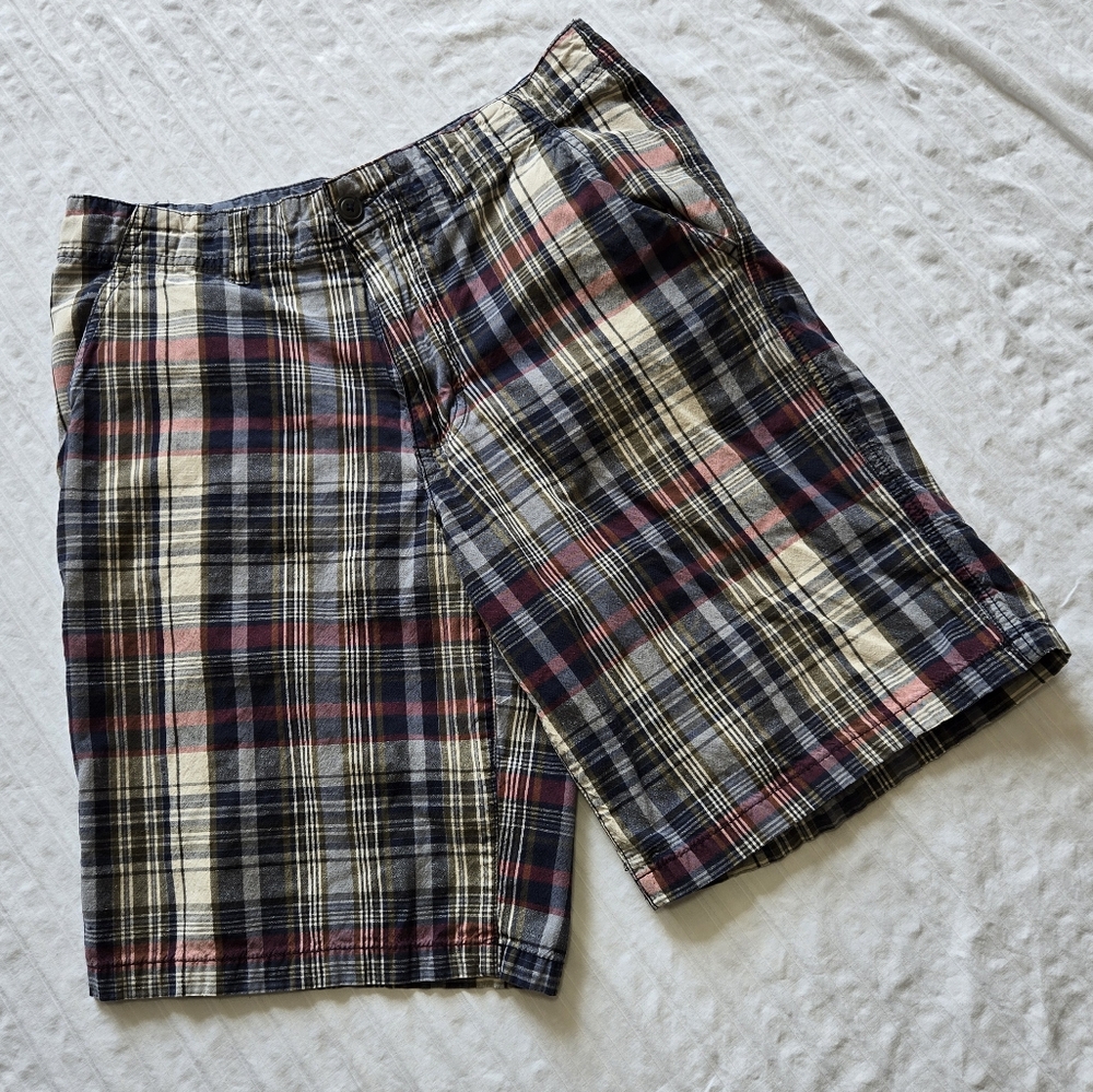 Faded Glory Plaid Flat Front Bermuda Shorts